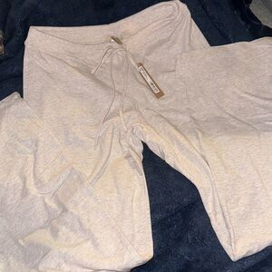 Cotton jersey straight leg drawstring loungewear pants! Heather oatmeal